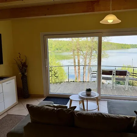 Casa de Férias Haus Am Pinnower Mit Privatsteg