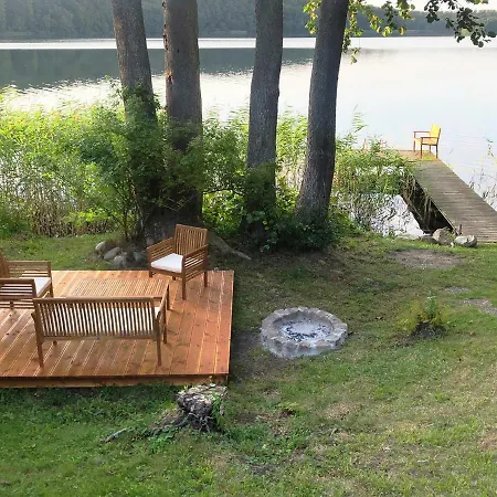 Casa de Férias Haus Am Pinnower Mit Privatsteg Pinnow (Ludwigslust-Parchim)